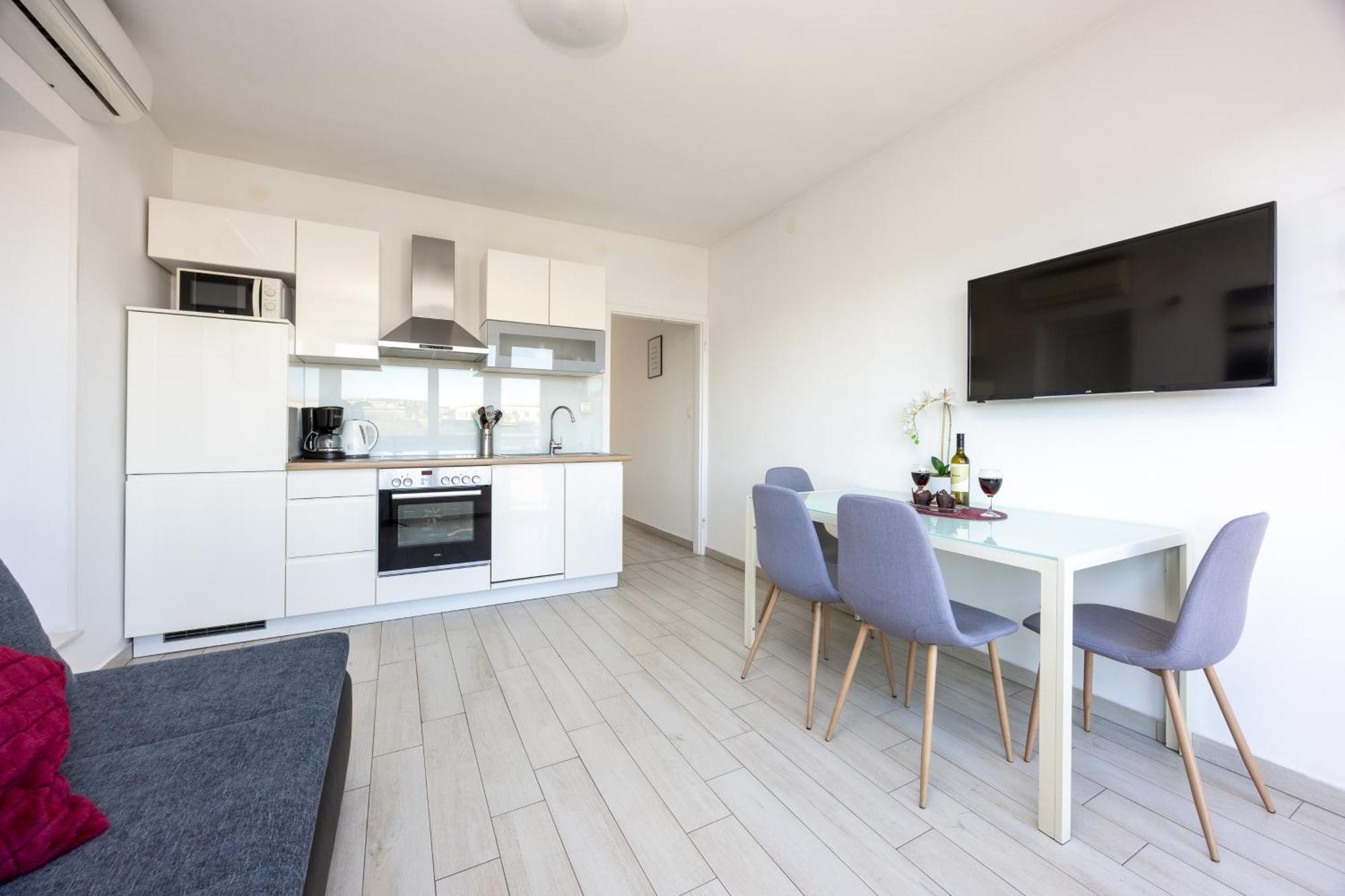Ancora Center Apartment Pula Exterior photo